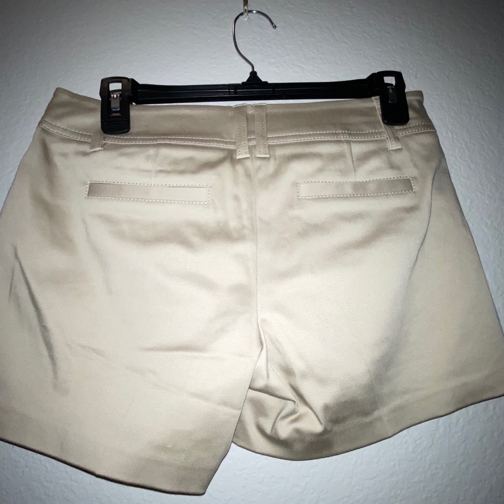Tan Short by Cache - Picture 2 of 5